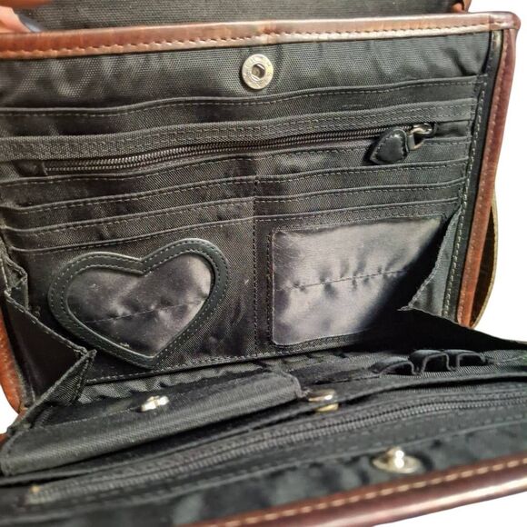 Brighton “Gillian” Organizer Crossbody Bag – Brown Croc Embossed Leather - Picture 9 of 11